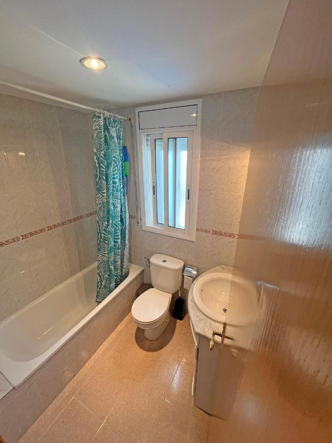 Casa En Vilafortuny Con Barbacoa Piscina Comunitaria Cambrils Zewnętrze zdjęcie