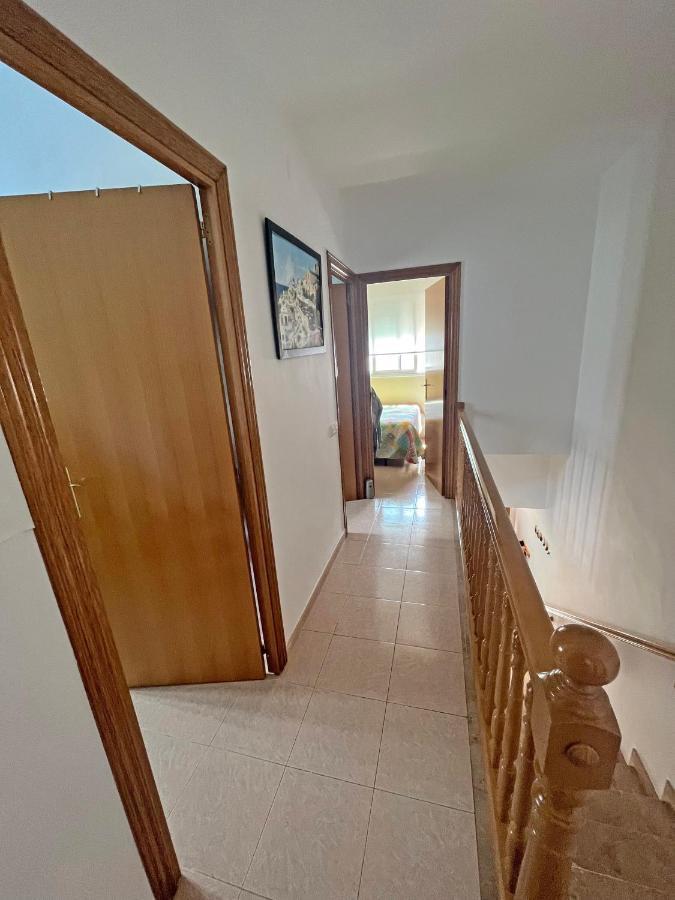Casa En Vilafortuny Con Barbacoa Piscina Comunitaria Cambrils Zewnętrze zdjęcie